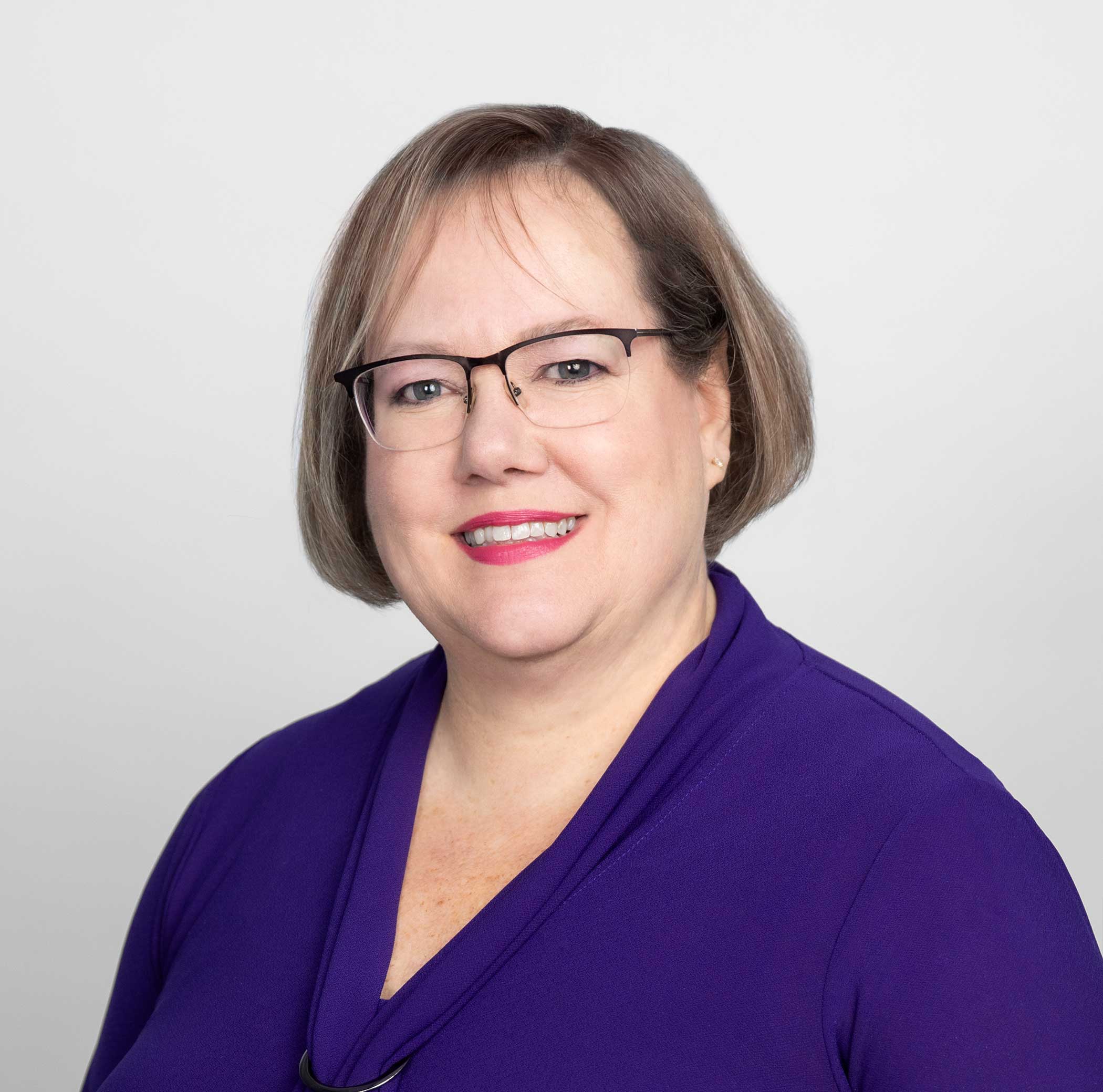 Darlene_MacDonald_PHOTO_Web_Cropped