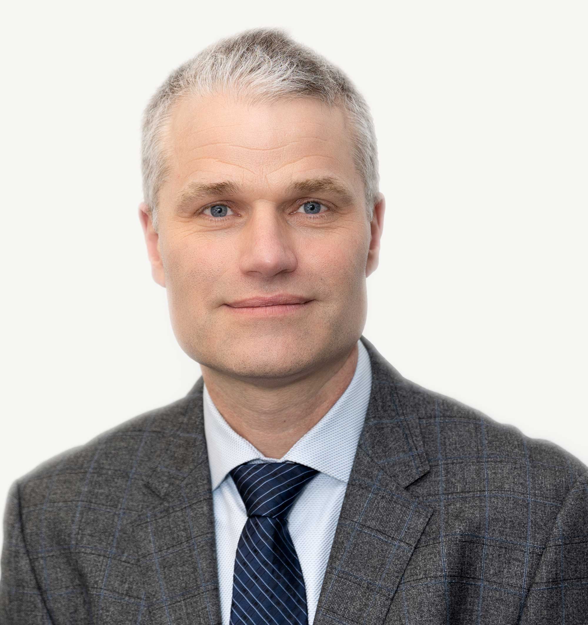 Joel_Werner_PHOTO_Web_Cropped